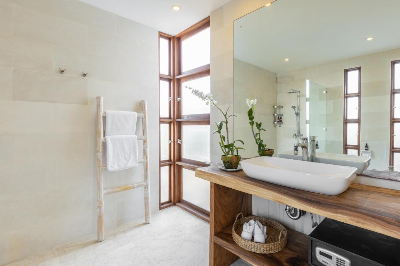 Villa Lumut 3 Bedrooms Central Seminyak Dış mekan fotoğraf