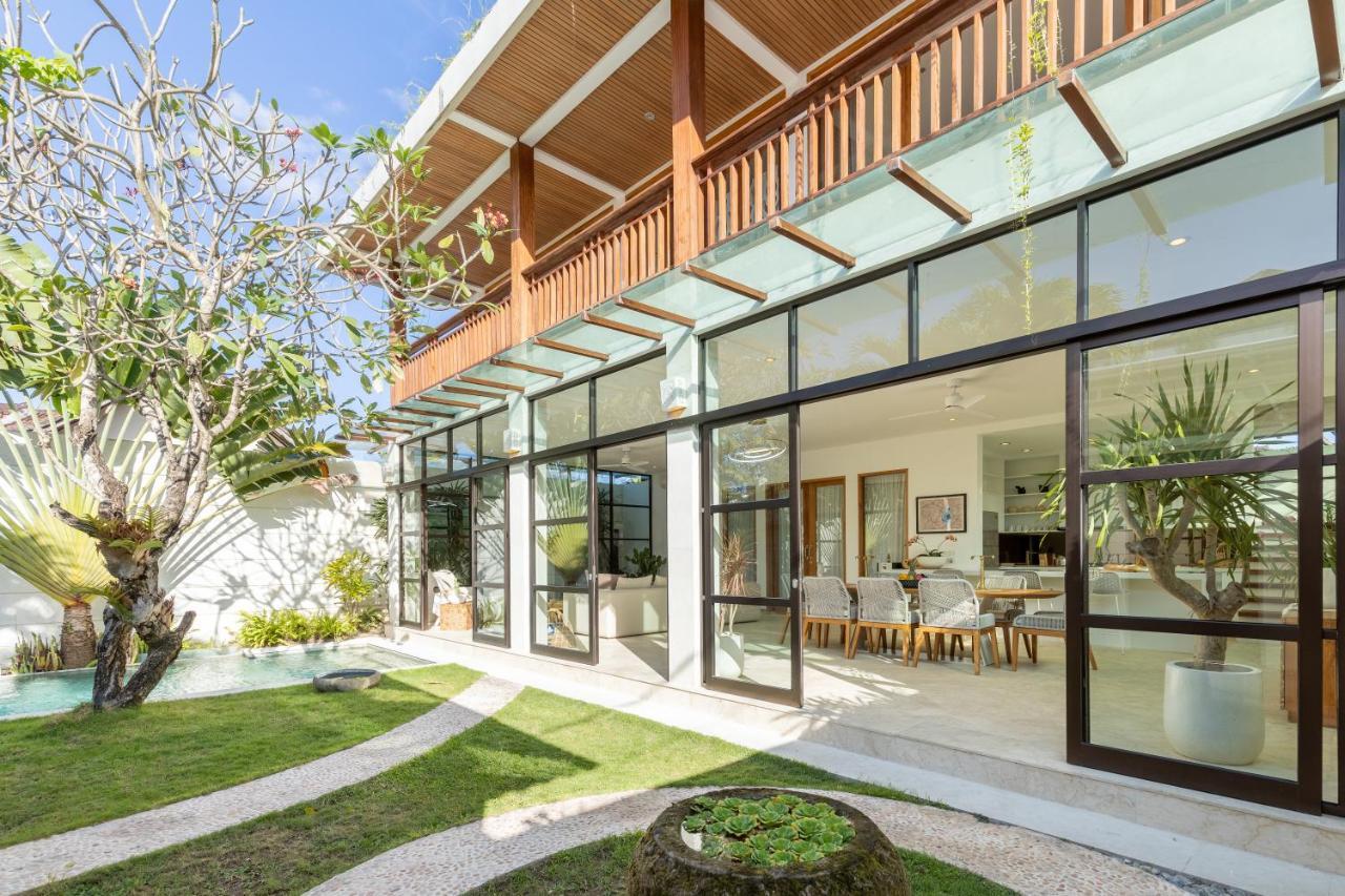 Villa Lumut 3 Bedrooms Central Seminyak Dış mekan fotoğraf