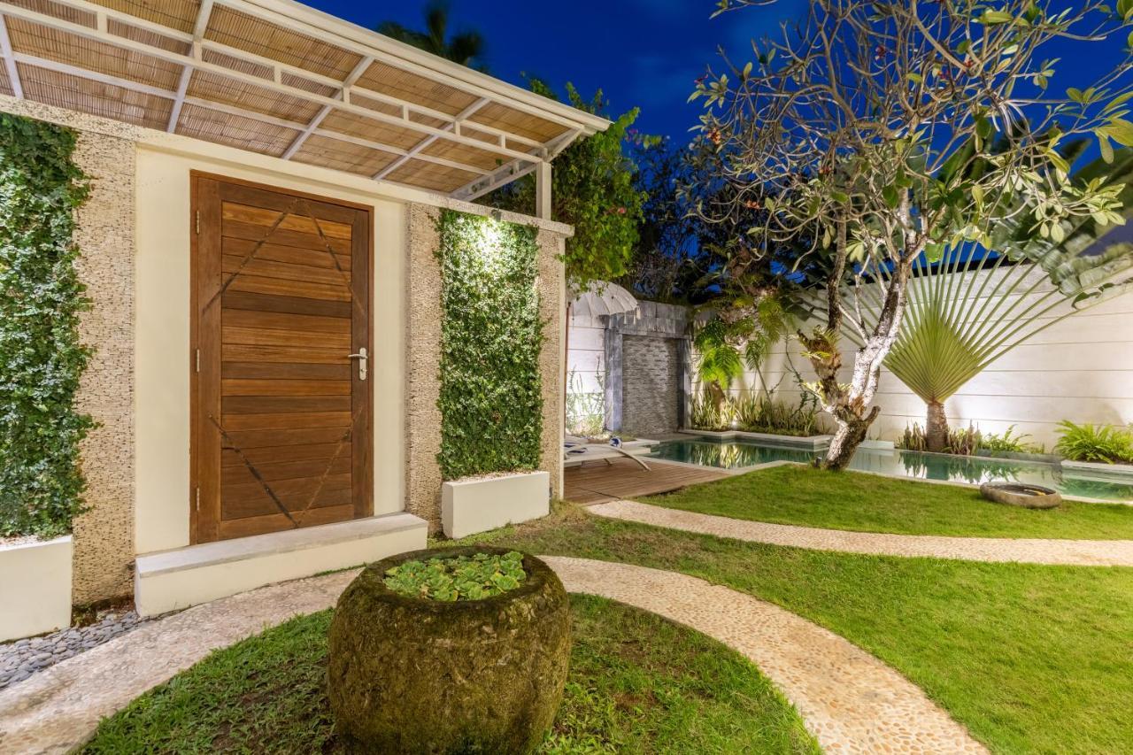 Villa Lumut 3 Bedrooms Central Seminyak Dış mekan fotoğraf