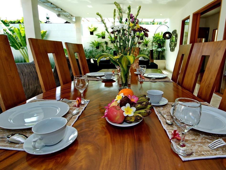Villa Lumut 3 Bedrooms Central Seminyak Dış mekan fotoğraf
